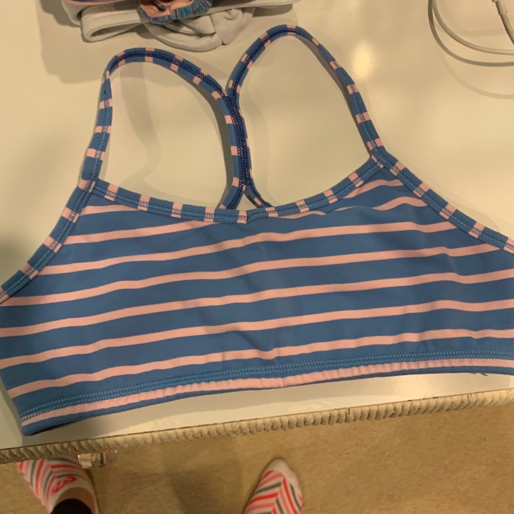 Ivivva sports bra size 12